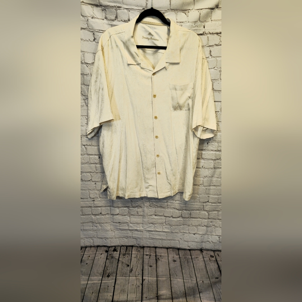 Tommy Bahama Men's Cream Button-Down Shirt
